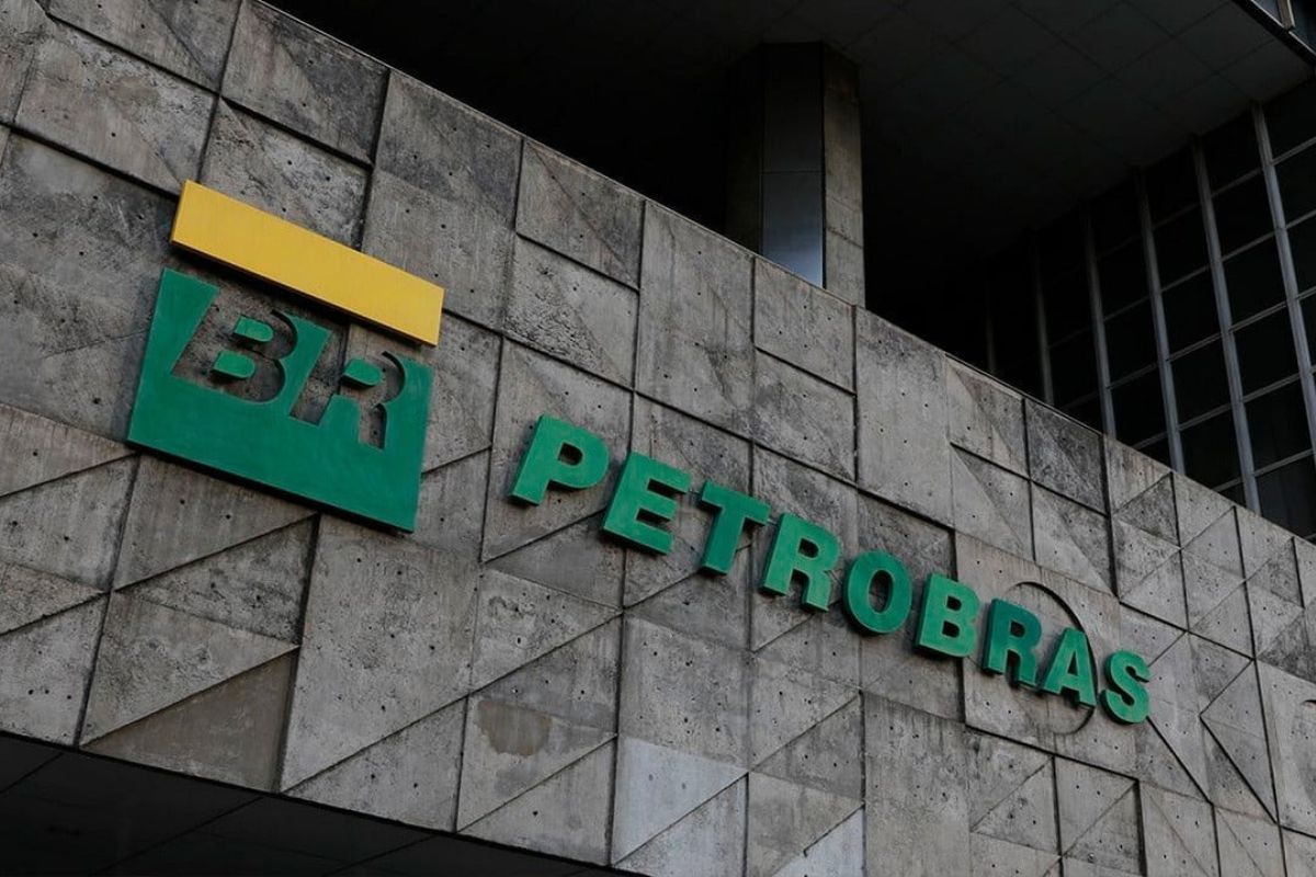 Petrobras (PETR4): O Gigante do Setor de Energia